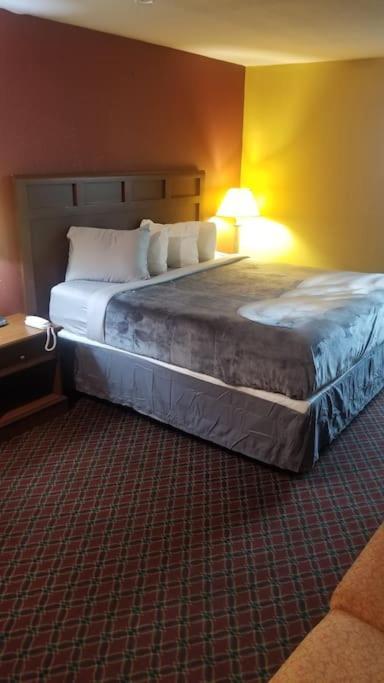 Hotel 2 Queen Beds Hotel Room 212 Booking Stillwater Exteriér fotografie